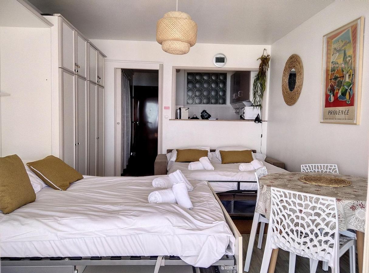 Constellation Apartment Juan-les-Pins Exterior photo